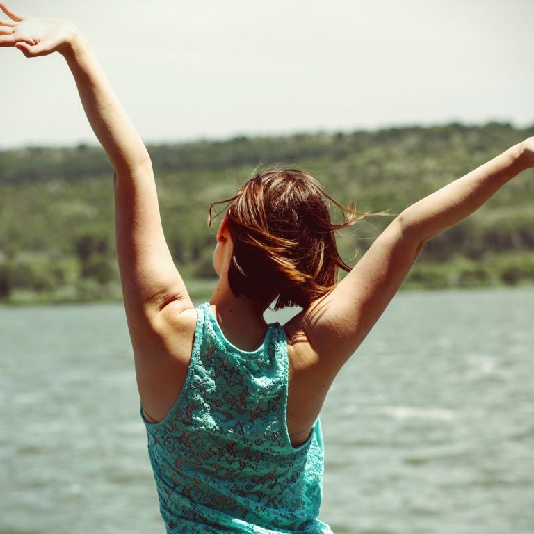 happiness-g2c32b1ec2_1920